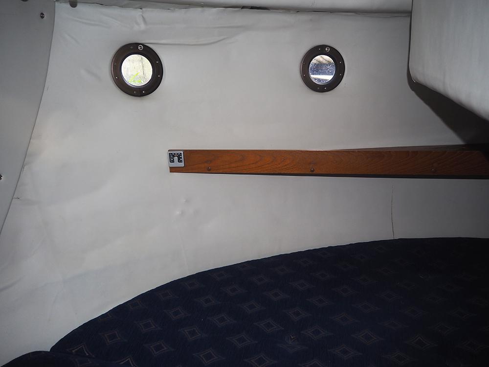 Aft cabin, Accommodation